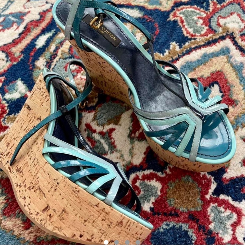LOUIS VUITTON WEDGES